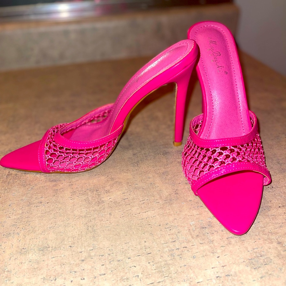 Pink fishnet lace heels